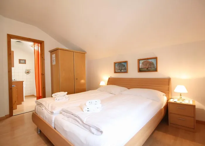 Lägenhet Almliesl Zell-041